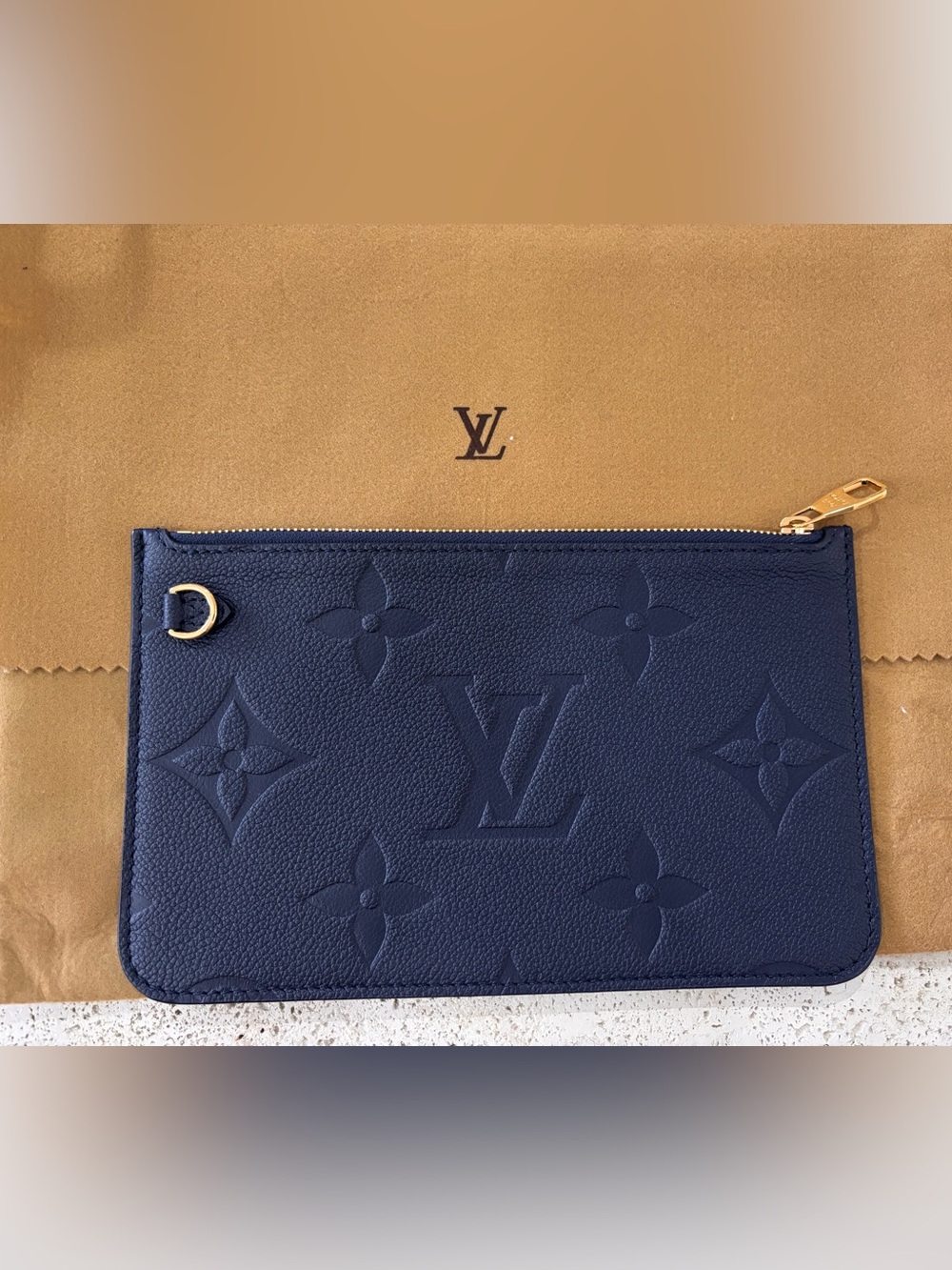 Authentic Louis Vuitton Neverfull GM Empreinte giant monogram pouch wristlet